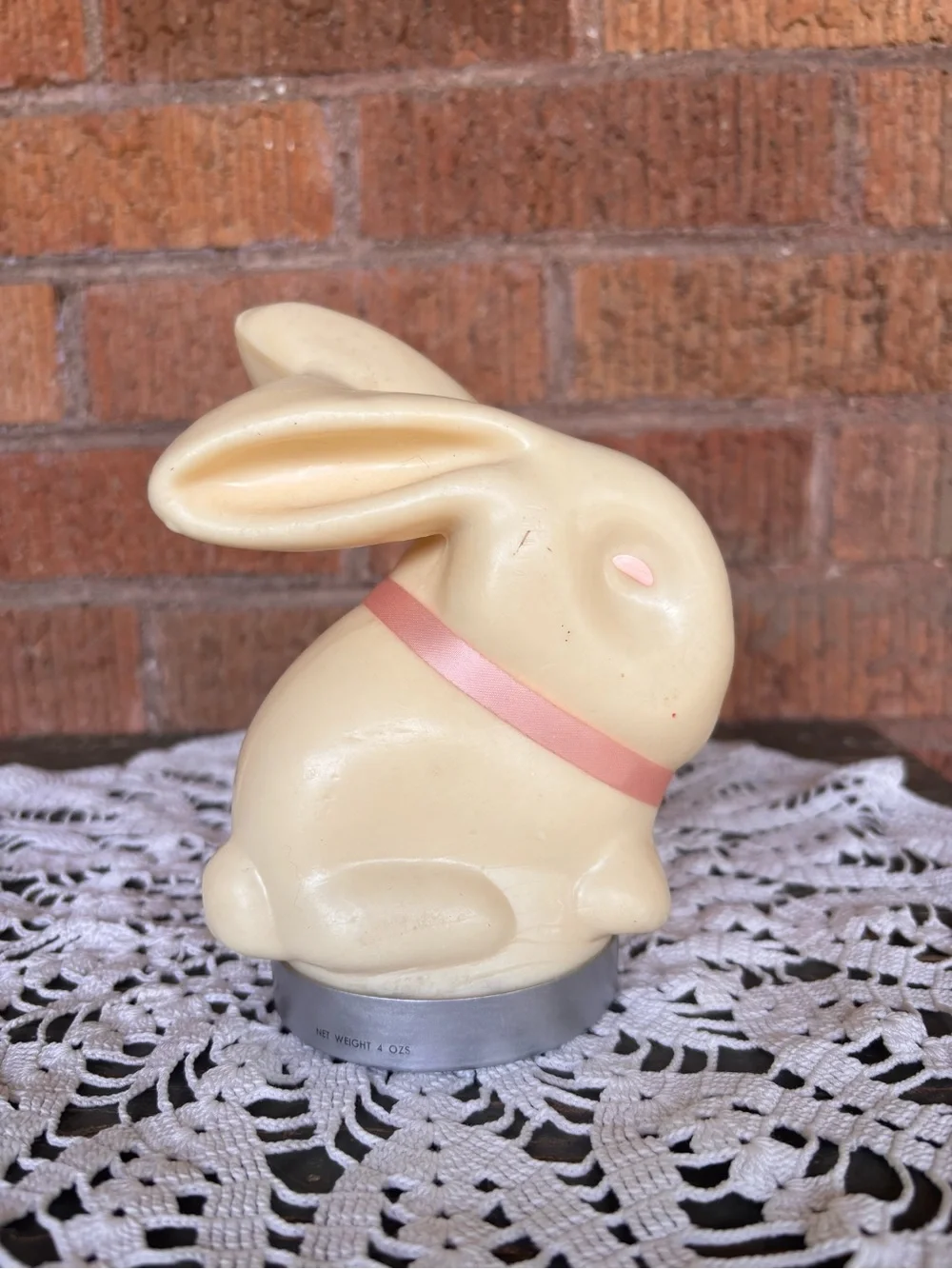Vintage Wax FANNY FARMER Candy Container Lid BUNNY RABBIT Advertisement